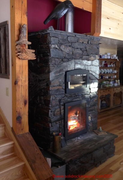 SR-18-masonry-heater-finished-in-slate-and-taconite
