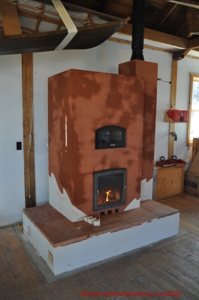 Clay-plaster-on-masonry-heater