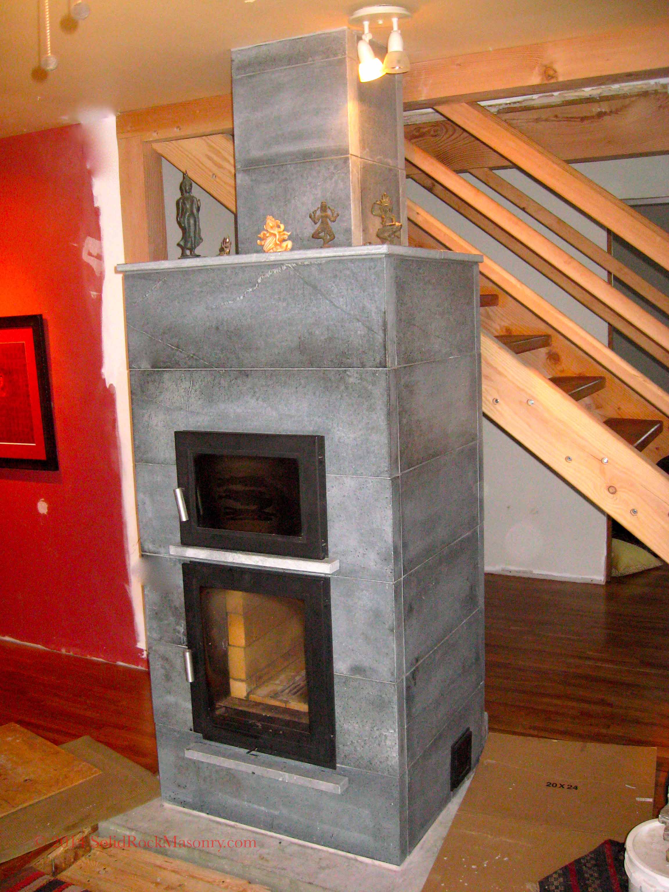 Cosgrove SR-15 hybrid soapstone heater with black oven